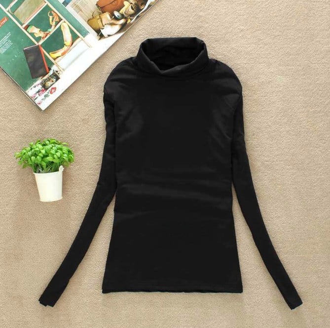 must kõrge kraega pehme pullover, pikkade varrukatega