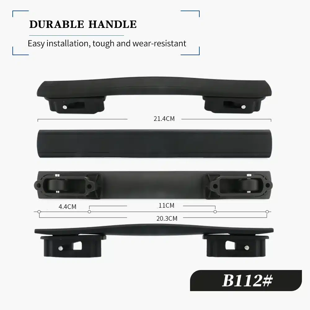 Must plastikust kohvri või koti asendussang, mis on vastupidav ning kulumiskindel. Toode on mõõtudega 21.4 cm x 4.4 cm x 11 cm, paigutatud valgele taustale.
