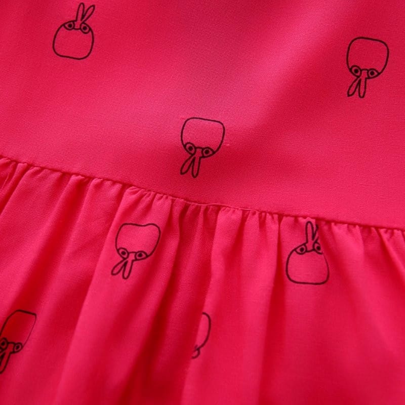 Moodsa disainiga trendikad kleidid | kujundav pilt e-kaubamaja pildikogust