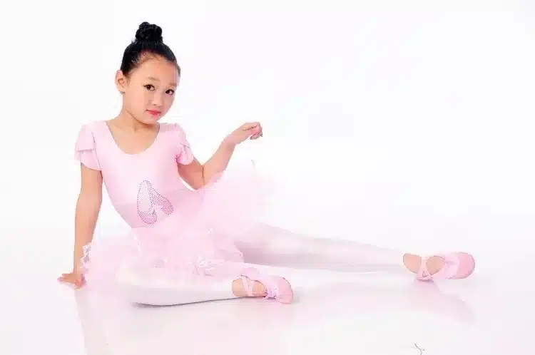Imekaunis balletikleit tüdrukutele | kujundav pilt e-kaubamaja pildikogust