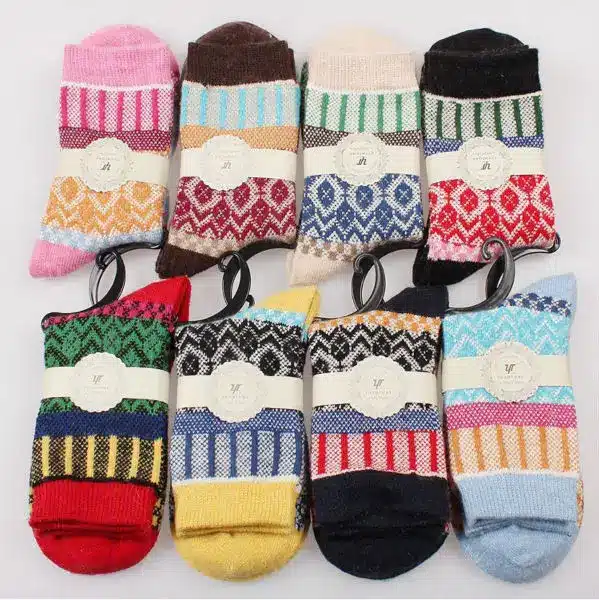 2017 New Winter Thermal Cashmere Socks Women Warm Rabbit Wool Socks Women's Thicken Socks Girl Casual Socks 5 pairs/lot 23
