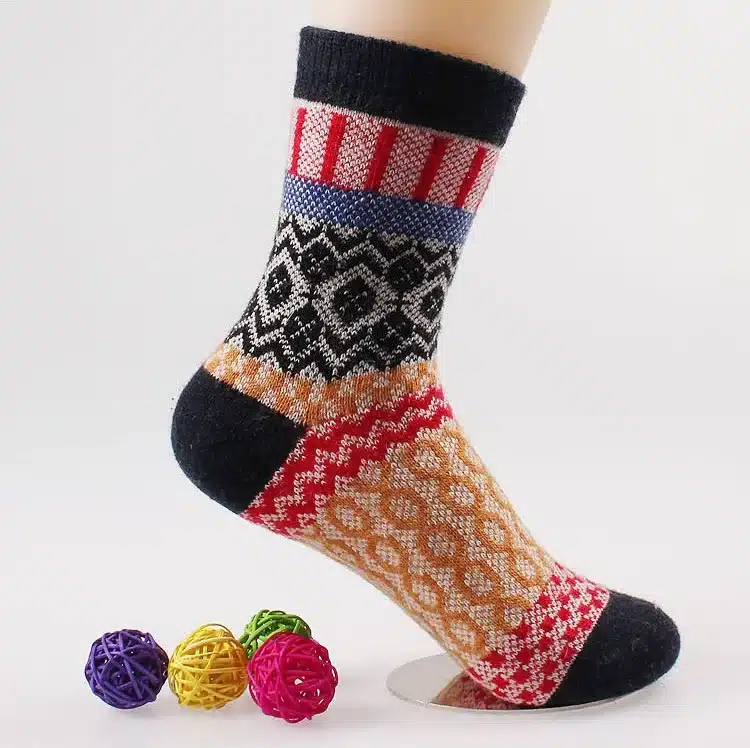 2017 New Winter Thermal Cashmere Socks Women Warm Rabbit Wool Socks Women's Thicken Socks Girl Casual Socks 5 pairs/lot 28
