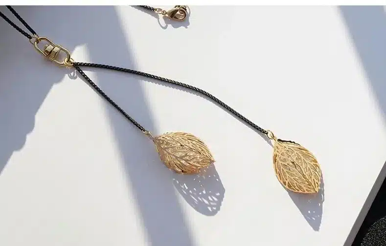 Classic Leaf Tassel Long Necklace Women Bijoux New Fashion Jewelry Black Chain Necklaces & Pendants 13