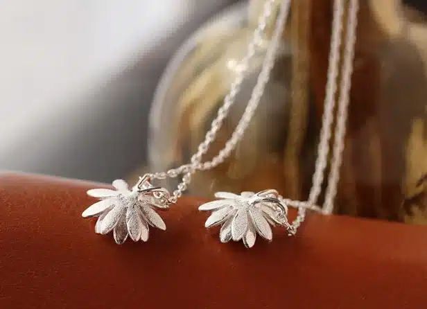 925 Sterling Silver Lotus Necklaces & Pendants For Women Elegant Flower Short Necklace Sterling Silver Jewelry Bijoux Femme 11