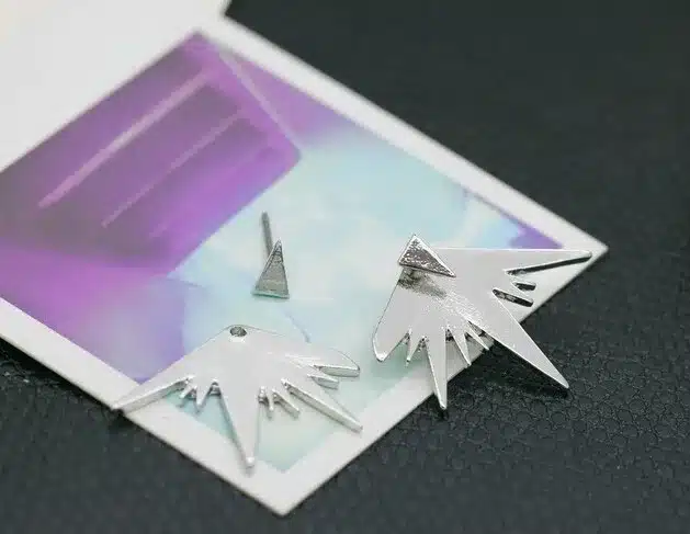 Timlee E073 Free shipping Hot Design Grace Fashion Lightning Stud Earrings Wholesale HY 14