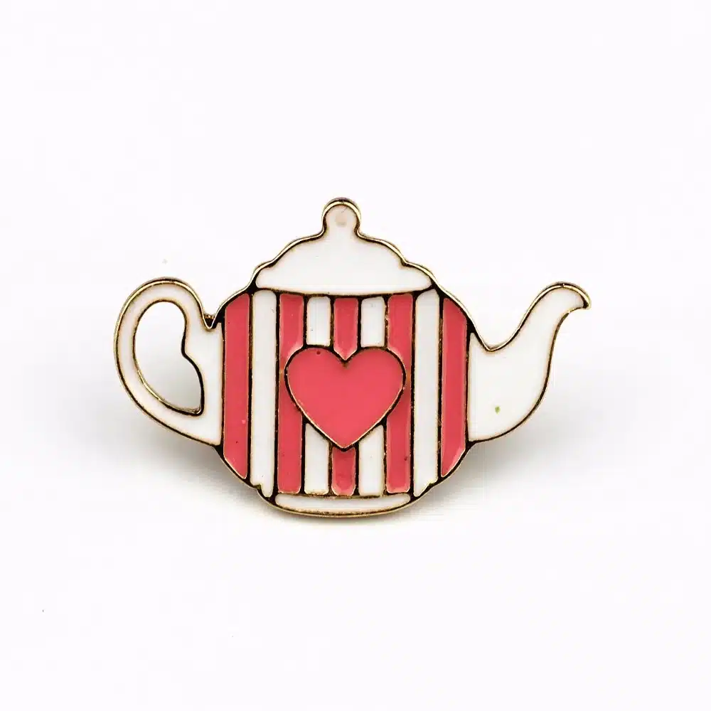 Timlee X227 Cartoon Cat Cute Wonderland Enamel Pins Alice Brooch Crown Metal Brooch Pins Gift Wholesale 23