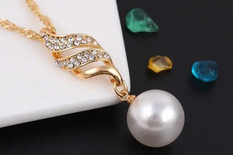 17KM Fashion Women Necklace Earrings Jewelry Sets Crystal Gold Color Big Simulated Pearl Wedding Party Jewelry Sets For Women 34