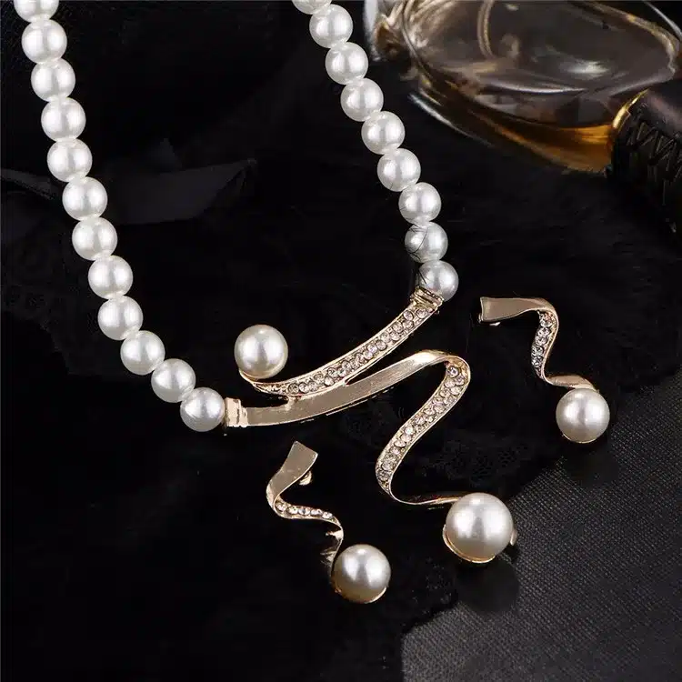 17KM Vintage Simulated Pearl Jewelry Sets For Women Wedding Bridal Crystal Necklace Earrings Gold Color Bracelet African Set 41