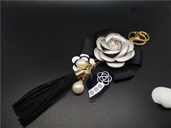 Black&White Male&Female Keychain for Bag Plush Car Key Ring Car Key Pendant Camellia Flower Hat Tassel cc Style Key Chain 15