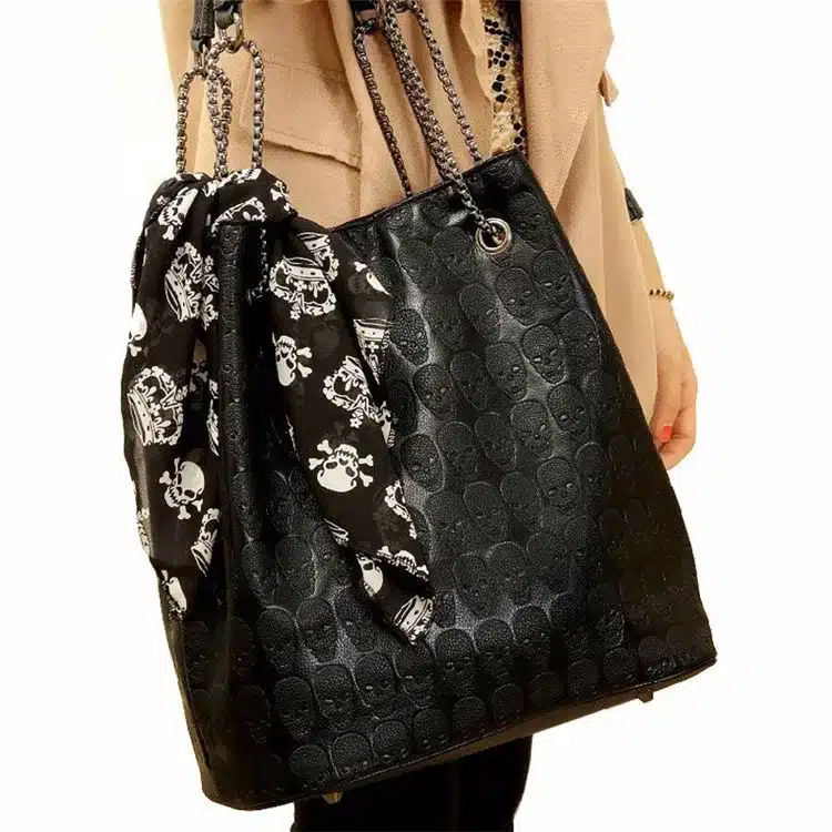 HISUELY 2017 Vintage Skull Shoulder Bags Women Bucket Pu Leather With Silk Female Black Handbags Ladies Casual Chain Tote Bag 14