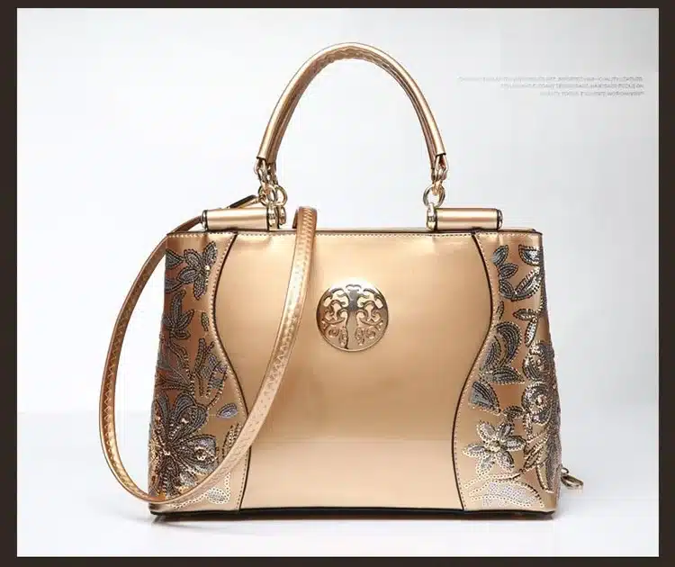 New Luxury Europe Fashion Women Bag Embroidery Sequined Chains Patent Leather Famous Brand Shoulder Handbag Ladies Messenger Ba 24