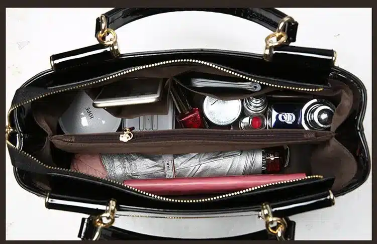 New Luxury Europe Fashion Women Bag Embroidery Sequined Chains Patent Leather Famous Brand Shoulder Handbag Ladies Messenger Ba 39