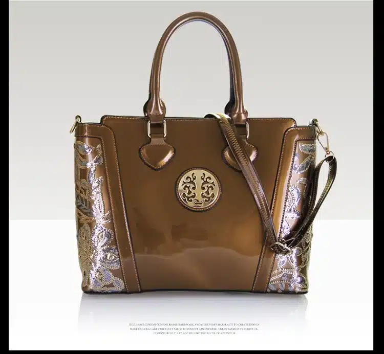 New Luxury Europe Fashion Women Bag Embroidery Sequined Chains Patent Leather Famous Brand Shoulder Handbag Ladies Messenger Ba 50