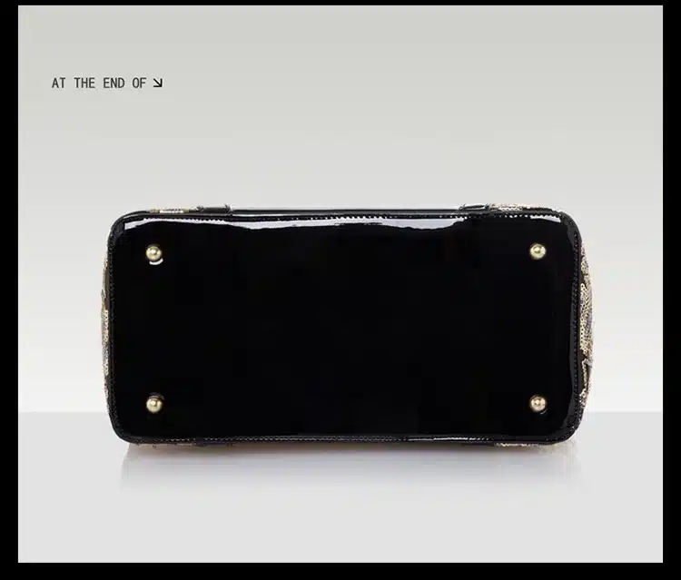 New Luxury Europe Fashion Women Bag Embroidery Sequined Chains Patent Leather Famous Brand Shoulder Handbag Ladies Messenger Ba 57