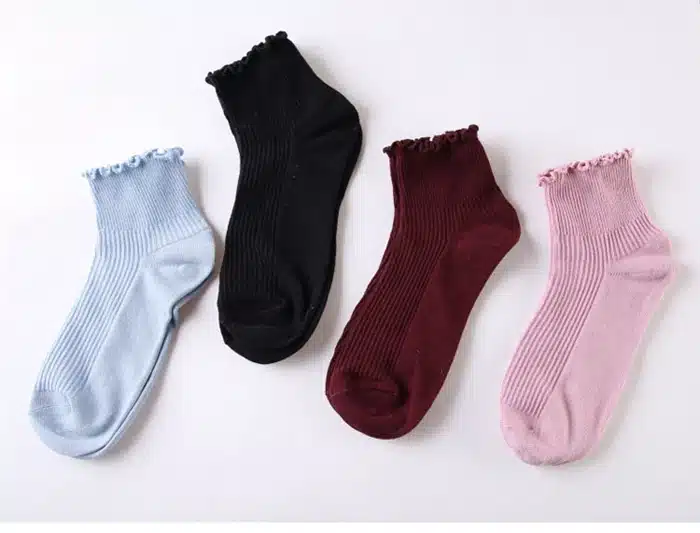 Sweet Spring Pure Color Cotton Lace Ruffles Women Socks Lovely Frilly Edge Princess Girls Socks High Quality Summer Autumn Socks 23