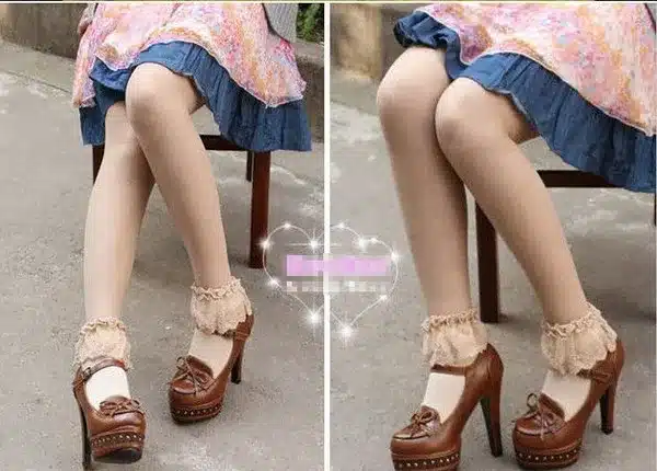 2016 Fashionable Lovely Cute Fashion Women Vintage Lace Ruffle Frilly Ankle Socks Lady Princess Girl Favorite 5 Color Available 17
