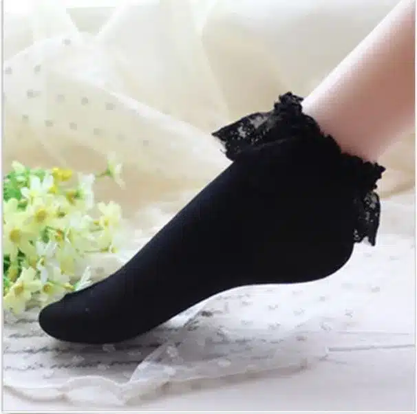 2016 Fashionable Lovely Cute Fashion Women Vintage Lace Ruffle Frilly Ankle Socks Lady Princess Girl Favorite 5 Color Available 22