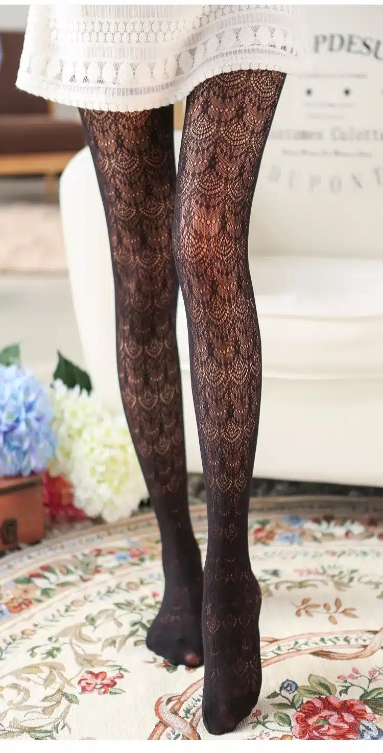 Hot! Women Sexy Stockings Summer Autumn Hollow Tights Japanese Lace Pantyhose Fishnet Stockings High Elastic Vintage Pantyhose 19