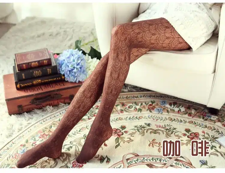 Hot! Women Sexy Stockings Summer Autumn Hollow Tights Japanese Lace Pantyhose Fishnet Stockings High Elastic Vintage Pantyhose 25
