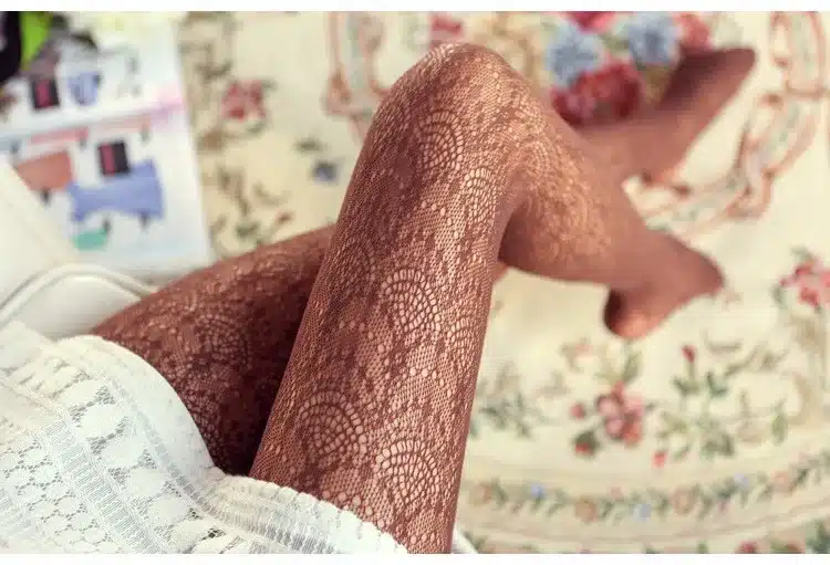 Hot! Women Sexy Stockings Summer Autumn Hollow Tights Japanese Lace Pantyhose Fishnet Stockings High Elastic Vintage Pantyhose 29