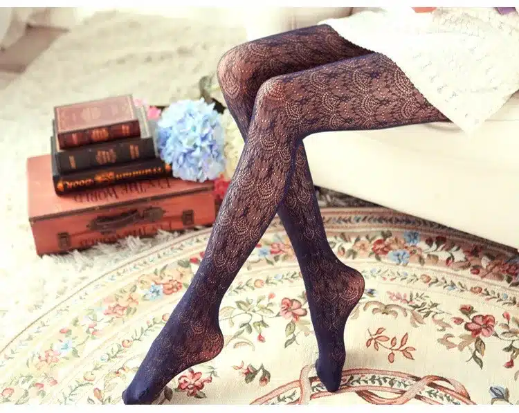 Hot! Women Sexy Stockings Summer Autumn Hollow Tights Japanese Lace Pantyhose Fishnet Stockings High Elastic Vintage Pantyhose 31