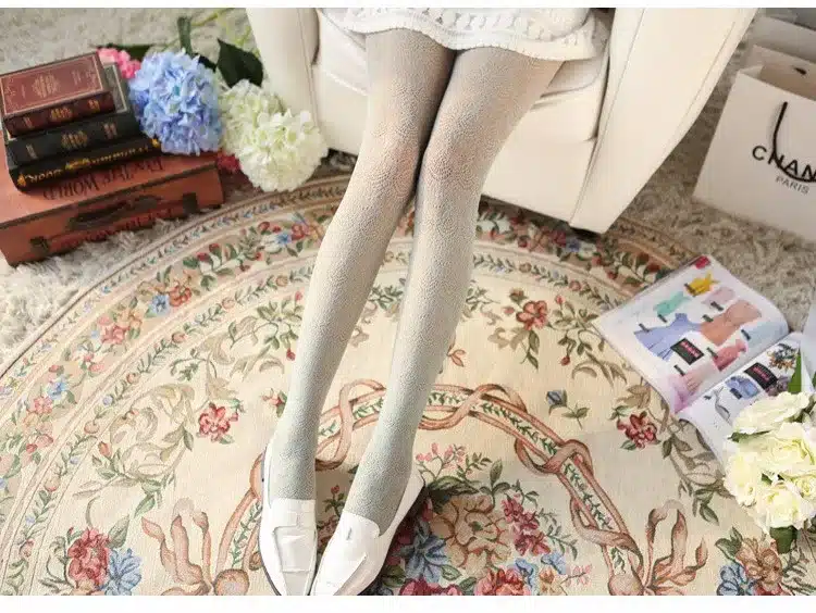 Hot! Women Sexy Stockings Summer Autumn Hollow Tights Japanese Lace Pantyhose Fishnet Stockings High Elastic Vintage Pantyhose 54