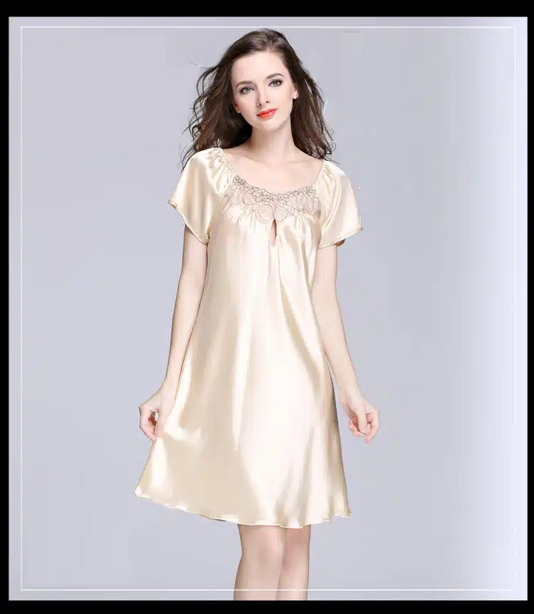 2017 New Sweet Young Women Silk Nightgown Printed Fashion Knee-length Girl Sleepwear Summer Ladies Sleepshirts Pink,Camel,Blue 9