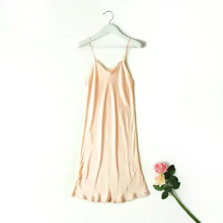 Silk SLEEP Dress REAL SILK women sleepwear healthy home dress Slips SALE 2016 spring new Black RED PINK 4