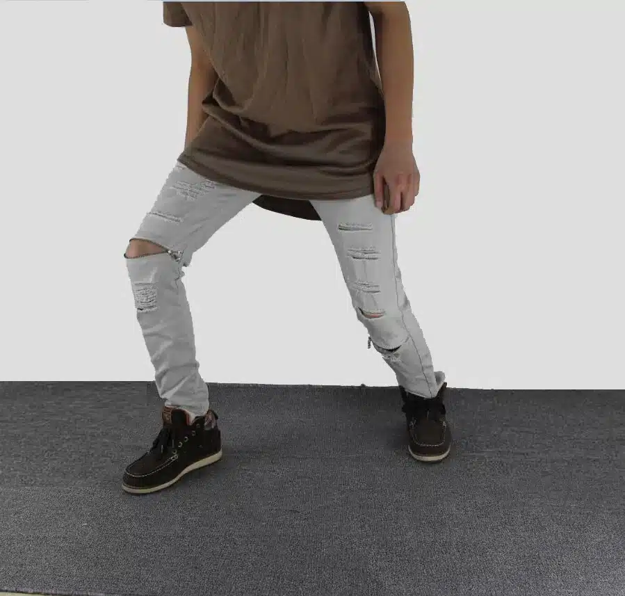 White Ripped Jeans Men With Holes Super Skinny Famous Designer Brand Slim Fit Destroyed Jeans Pencil pants Slim zipper Jeans 28
