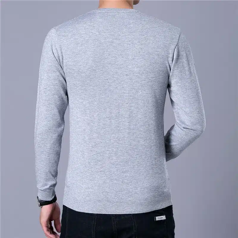 Covrlge Mens Sweaters 2017 Autumn Winter New Sweater Men V Neck Solid Slim Fit Men Pullovers Fashion Male Polo Sweater MZM004 29