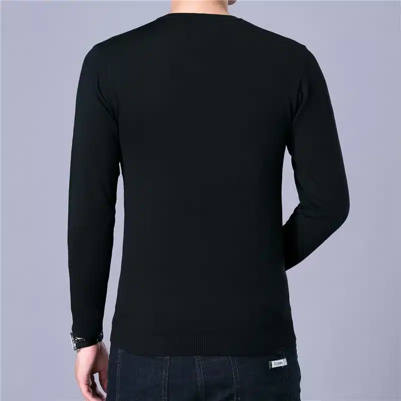 Covrlge Mens Sweaters 2017 Autumn Winter New Sweater Men V Neck Solid Slim Fit Men Pullovers Fashion Male Polo Sweater MZM004 31