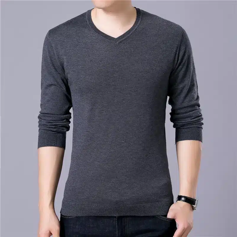 Covrlge Mens Sweaters 2017 Autumn Winter New Sweater Men V Neck Solid Slim Fit Men Pullovers Fashion Male Polo Sweater MZM004 32