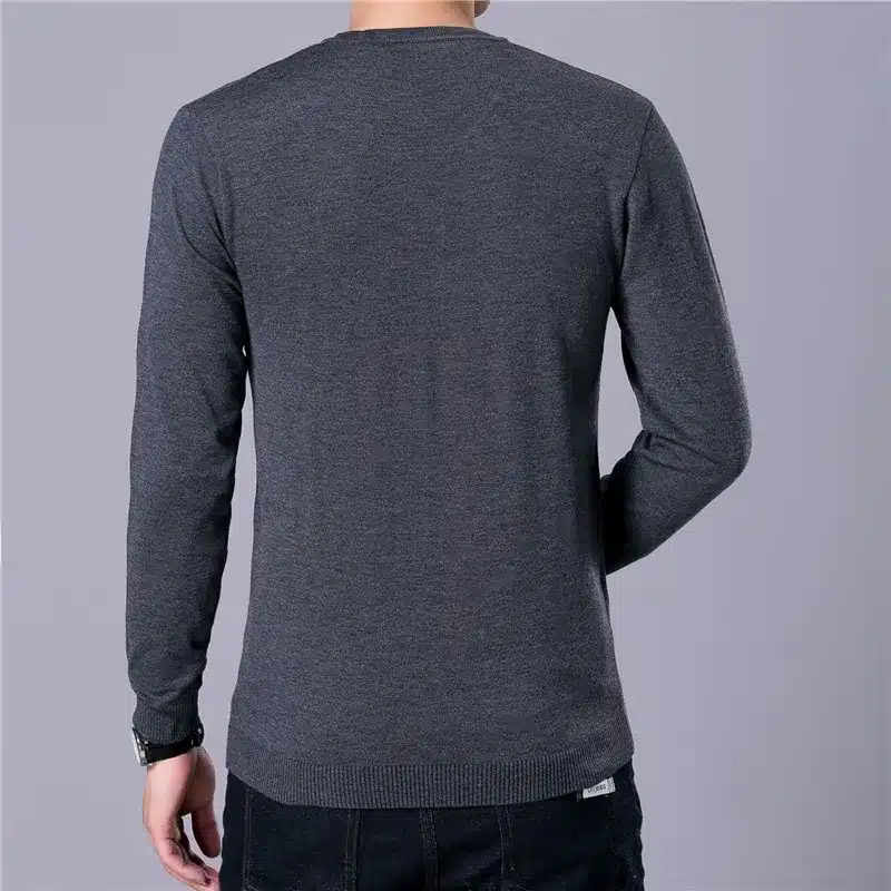 Covrlge Mens Sweaters 2017 Autumn Winter New Sweater Men V Neck Solid Slim Fit Men Pullovers Fashion Male Polo Sweater MZM004 33