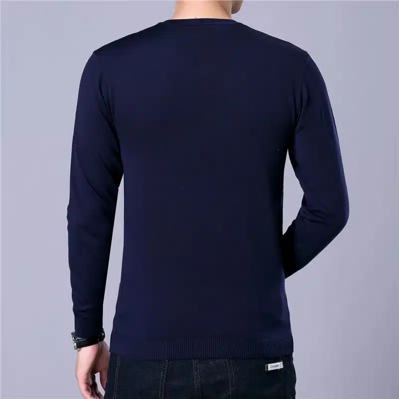 Covrlge Mens Sweaters 2017 Autumn Winter New Sweater Men V Neck Solid Slim Fit Men Pullovers Fashion Male Polo Sweater MZM004 39