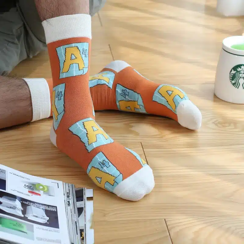 Colour men crew cotton happy socks british style argyle dot striped pattern harajuku designer brand fashion novelty art funny 34