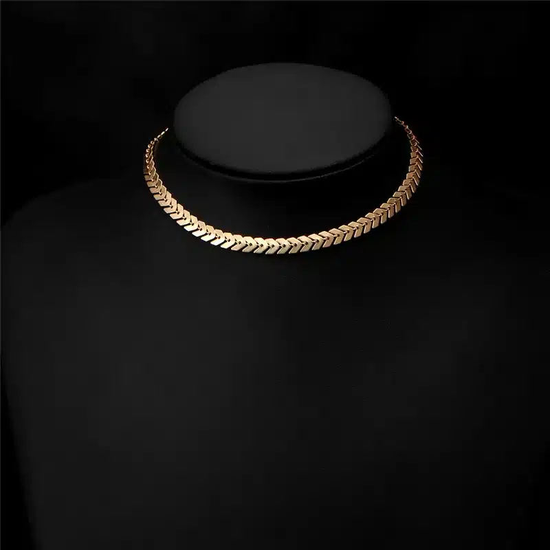 IF YOU Fashion Short Arrow Leaf Choker Necklaces Gold Color Trendy African Jewelry Statement Necklace Women Jewelry 2017 New 42