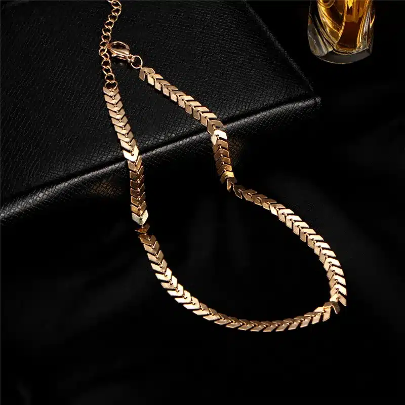IF YOU Fashion Short Arrow Leaf Choker Necklaces Gold Color Trendy African Jewelry Statement Necklace Women Jewelry 2017 New 44