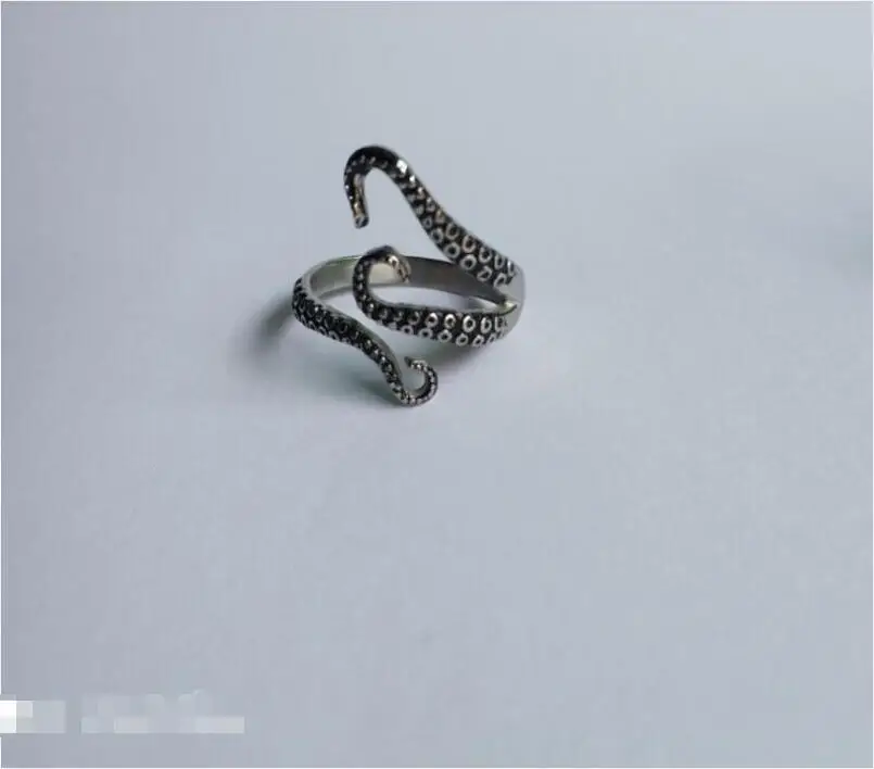 Quality Titanium stainless steel Deep sea squid Octopus finger rings opened Adjustable size Gothic fashion jewelry Free Shipping 19