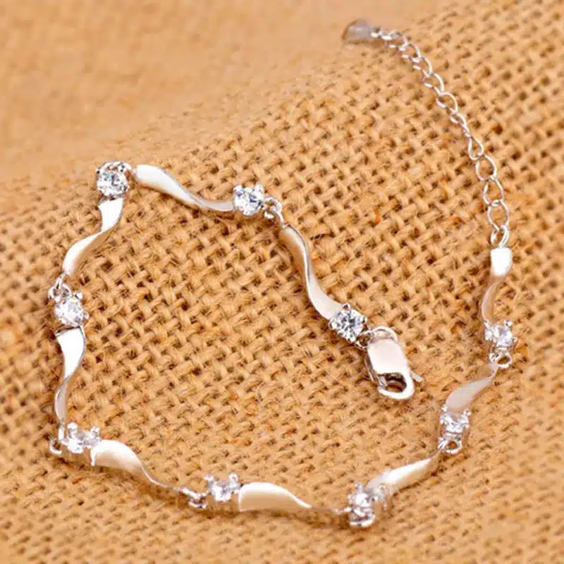 Fashion Cubic Zircon Crystal Bracelet for Women 2017 Newest Love Gift Vintage Silver Plated Bracelet Bangles Fine Jewelry 23