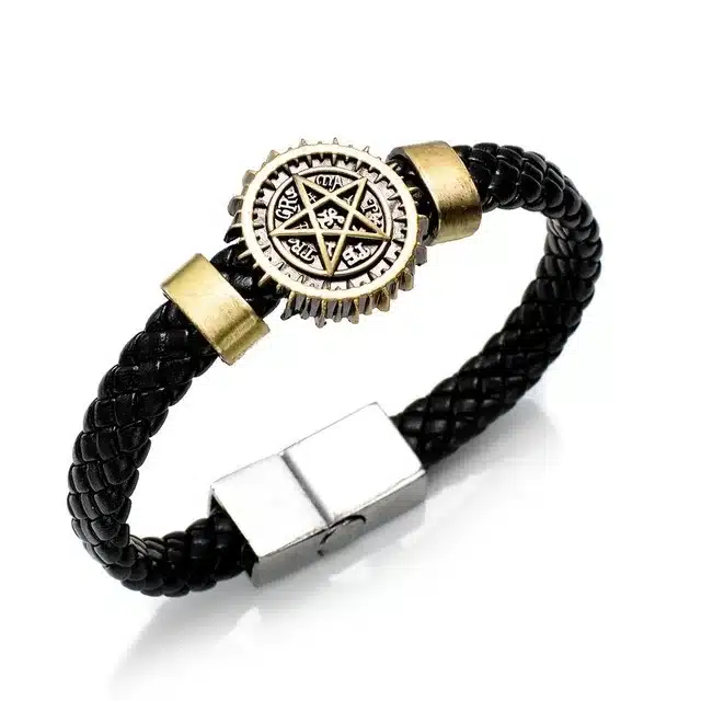 19 Styles Anime Cartoon Leather braided bracelet Woven bangles Attack on Titan Legend of Zelda Naruto One Piece charms fans gift 12