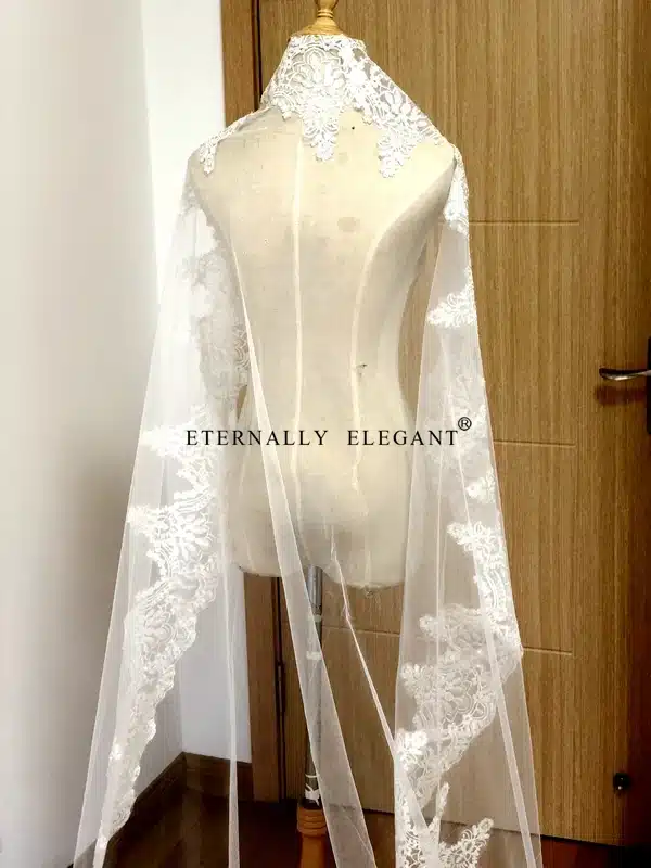 Real Photos 2018 White/Ivory Wedding Veil 3M With Comb Lace Beads Mantilla Bridal Veil Wedding Accessories Veu De Noiva MD47 9