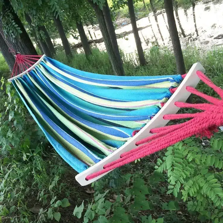 250*150cm 2 People Outdoor Canvas Camping Hammock Bend Wood Stick steady Hamak Garden Swing Hanging Chair Hangmat Blue Red 18