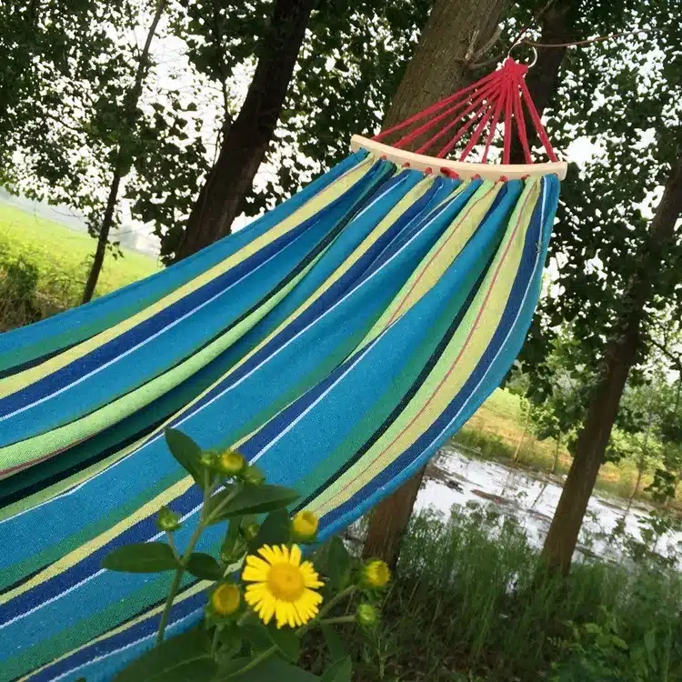 250*150cm 2 People Outdoor Canvas Camping Hammock Bend Wood Stick steady Hamak Garden Swing Hanging Chair Hangmat Blue Red 19