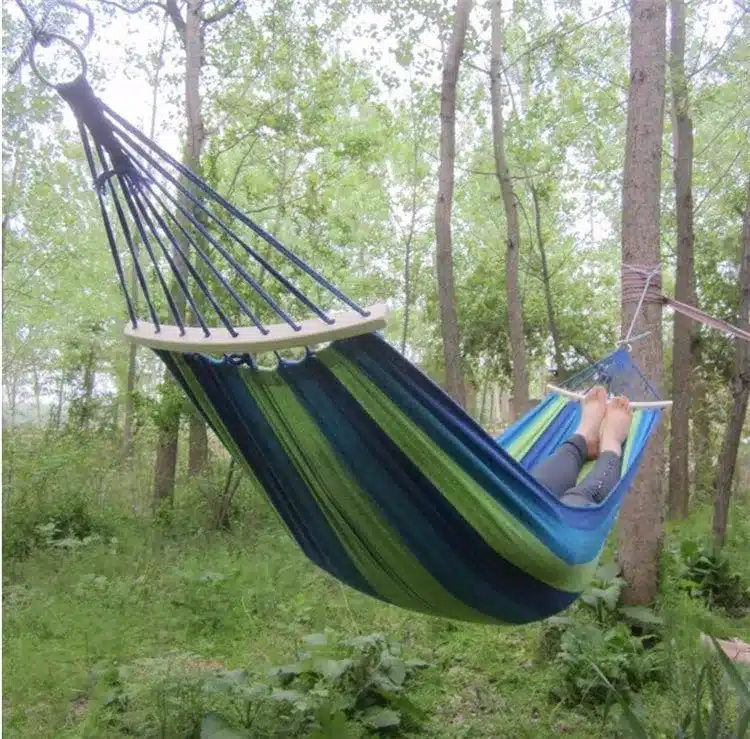 250*150cm 2 People Outdoor Canvas Camping Hammock Bend Wood Stick steady Hamak Garden Swing Hanging Chair Hangmat Blue Red 20