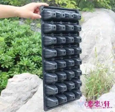 Free shipping,105 holes,3pcs/lot.wholesale,Multifunctional seedling tray/nutrition bowl nursery bags plate/ thickening/garden 10