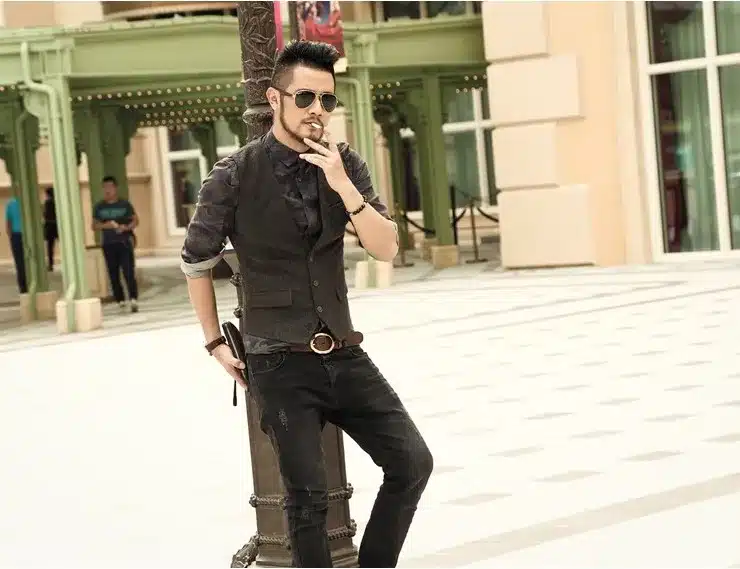men casual sleeveless jacket coat mens formal waistcoats dress suit vest slim Three button Woolen vest British autumn suit vest 14