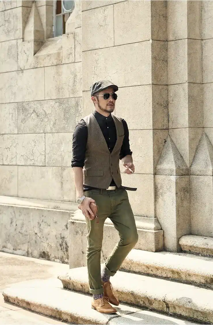 men casual sleeveless jacket coat mens formal waistcoats dress suit vest slim Three button Woolen vest British autumn suit vest 18