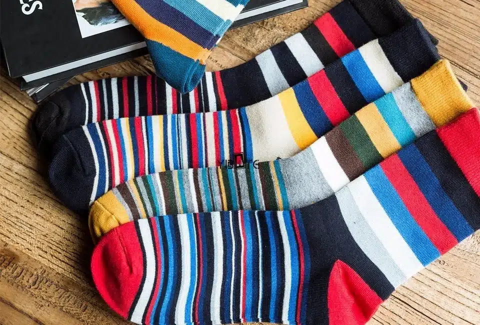 Men's color stripes socks the latest design popular men's socks 5 PAIRS STRIPED SOCKS SUIT FASHION DESIGNER COLOURED COTTON 6-11 15