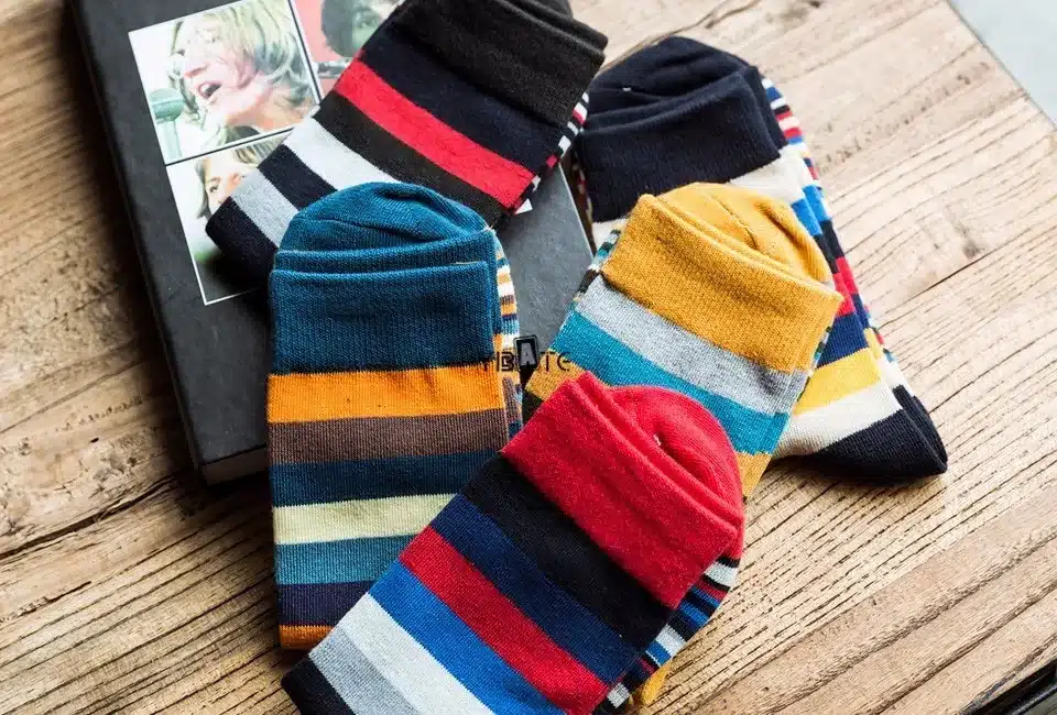 Men's color stripes socks the latest design popular men's socks 5 PAIRS STRIPED SOCKS SUIT FASHION DESIGNER COLOURED COTTON 6-11 17