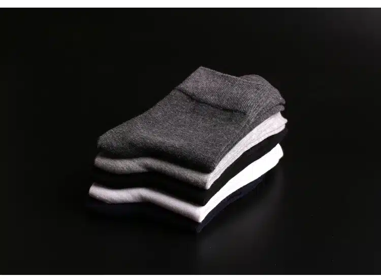 High Quality New Arrival Brand 5Pairs/lot Men Socks Cotton & Bamboo Fiber Classic Business Men's Socks Deodorant Dress Socks 2